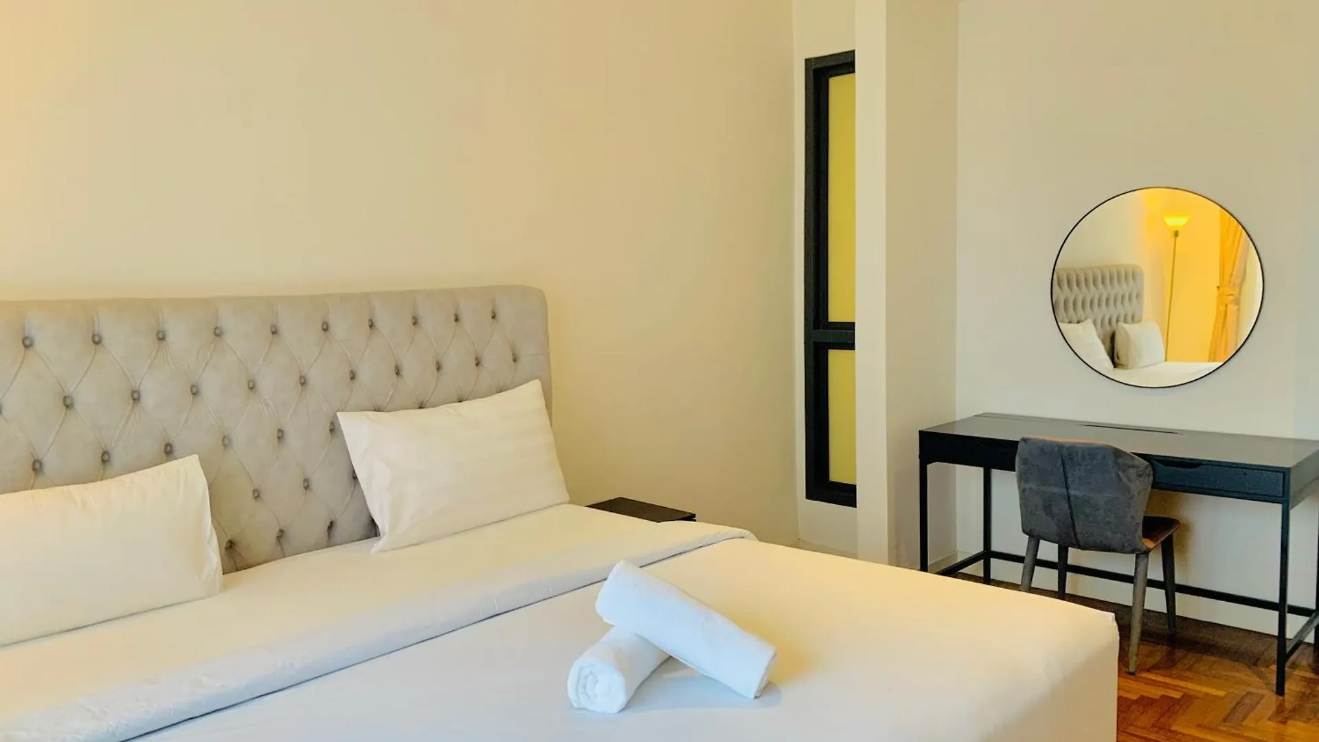 The Mews Suites Klcc By Luna Kuala Lumpur Apartamento