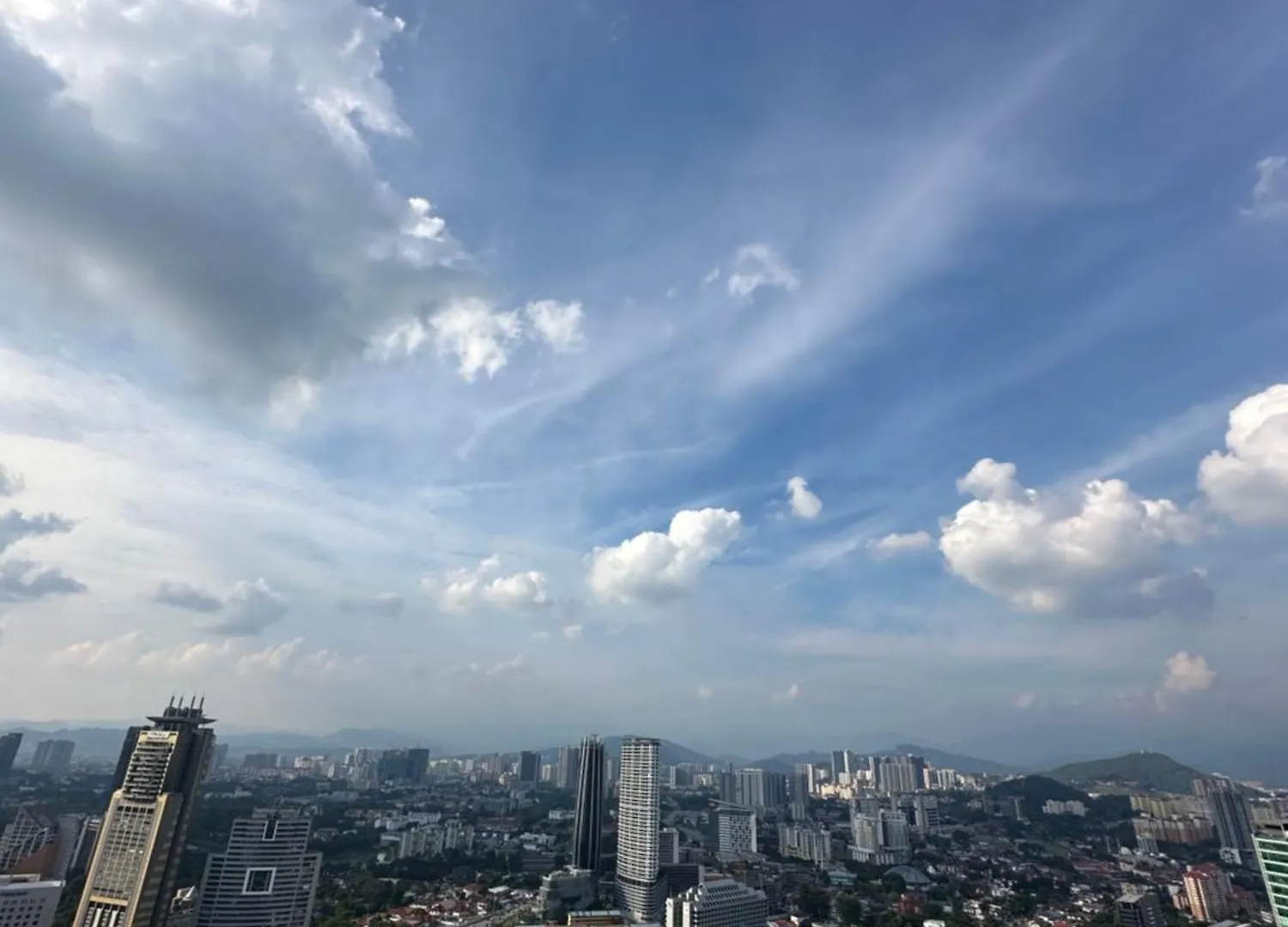 קואלה לומפור The Mews Suites Klcc By Luna קואלה לומפור